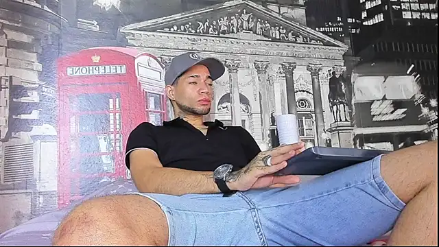 Daniel huge22 online show from 10, 4, 2026