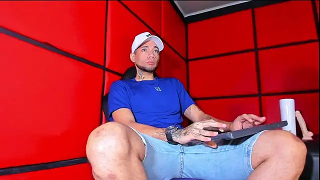 Daniel huge22 online show from 15, 4, 2026
