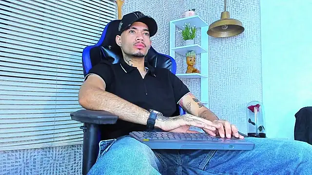 Snapshot of Daniel_huge22 chatting on 20, 6, 2026 Daniel huge22 online show from 20, 6, 2026