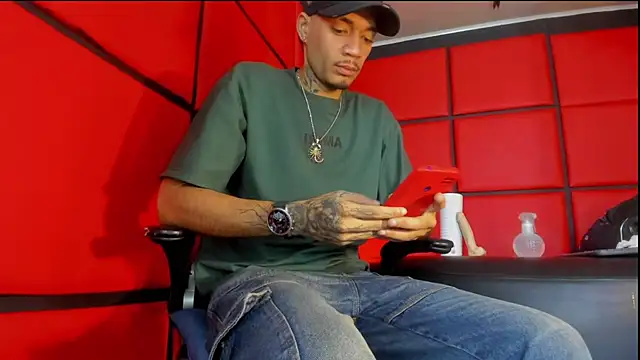 Snapshot of Daniel_huge22 chatting on 30, 6, 2026 Daniel huge22 online show from 30, 6, 2026