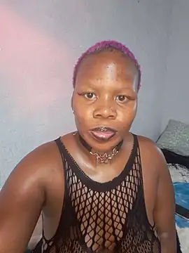 KittyLee004 online show from 15, 4, 2026