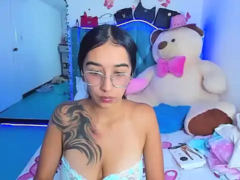 valery taylor 1 online show from 11, 4, 2026