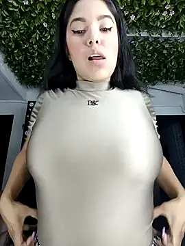 BrendaBloom  online show from 16, 4, 2026