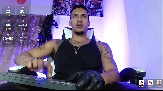 DARK BLACK 0 online show from 17, 4, 2026