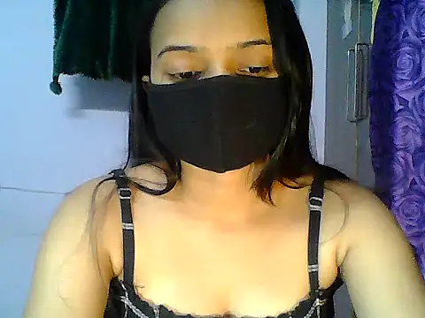 Saxy Mony002 online show from 20, 5, 2026