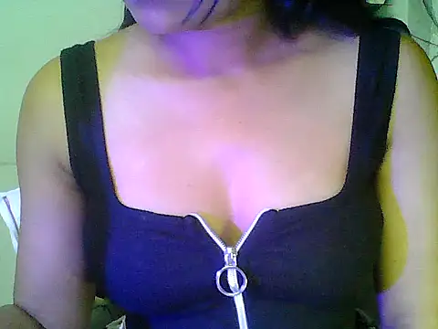 Saxy Mony002 online show from 10, 6, 2026