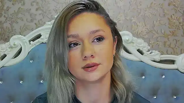 Ivy Quin online show from 12, 5, 2026