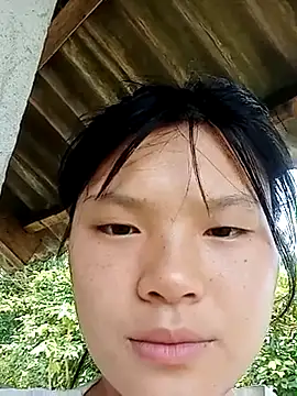 Snapshot of Zion-z chatting on 8, 4, 2026 Zion-z online show from 8, 4, 2026