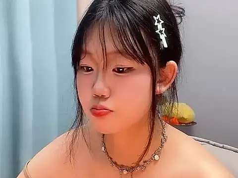 Snapshot of Lilababy00 chatting on 9, 4, 2026 Lilababy00 online show from 9, 4, 2026