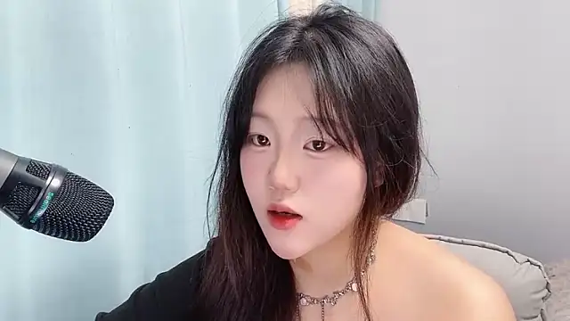 Lilababy00 online show from 14, 4, 2026