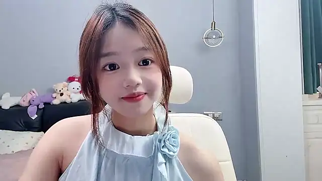 Lilababy00 online show from 15, 5, 2026