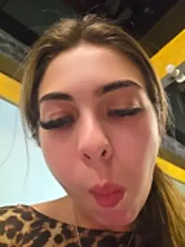 Snapshot of AylinRosee chatting on 30, 6, 2026 AylinRosee online show from 30, 6, 2026