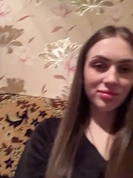 Snapshot of AlinaLove3213 chatting on 1, 5, 2026 AlinaLove3213 online show from 1, 5, 2026