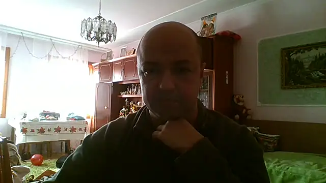 Luceriusbigass online show from 7, 2, 2026