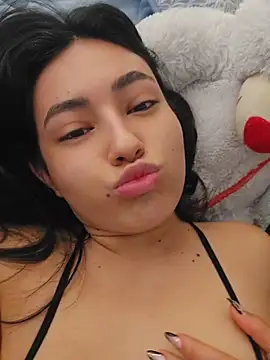 Snapshot of VioletRousee chatting on 12, 7, 2026 VioletRousee online show from 12, 7, 2026