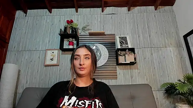 Alucarda666 online show from 21, 6, 2026