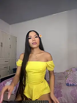 pocahontasbaby  online show from 24, 4, 2026