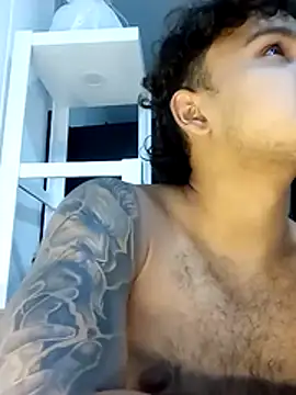 sebastian grey02 online show from 14, 4, 2026