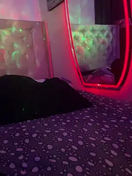 pauline and bruno online show from 14, 4, 2026