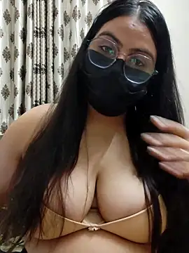 Snapshot of Aysha_69 chatting on 29, 6, 2026 Aysha 69 online show from 29, 6, 2026