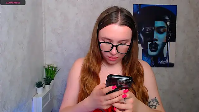 Snapshot of KassiaRayne_ chatting on 18, 5, 2026 KassiaRayne online show from 18, 5, 2026