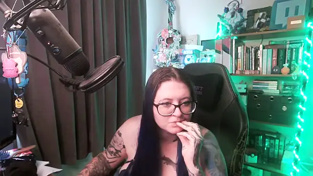 CaptivatedTate online show from 13, 4, 2026