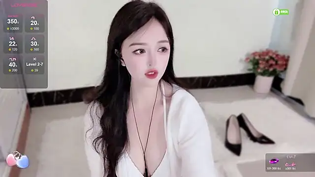 Snapshot of Seven_y7 chatting on 28, 4, 2026 Seven y7 online show from 28, 4, 2026