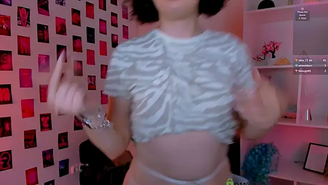 mia mooon  online show from 23, 6, 2026