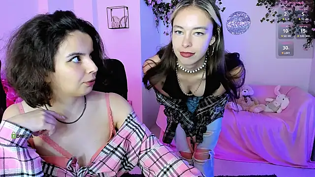 mia mooon  online show from 6, 7, 2026