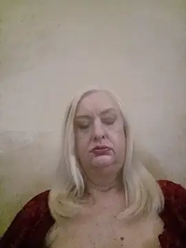 Snapshot of Julia20X chatting on 18, 6, 2026 Julia20X online show from 18, 6, 2026
