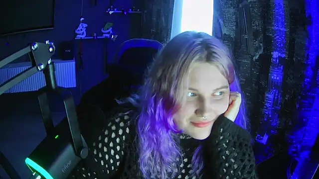 Sweet Squirrel  online show from 10, 4, 2026