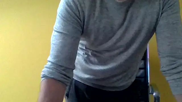 jjjust curiousss online show from 10, 4, 2026