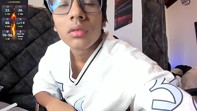 LiamKron online show from 13, 6, 2026