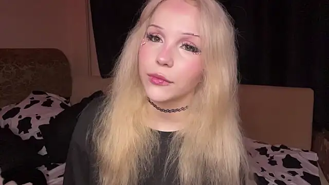 alicauwumeow online show from 12, 4, 2026