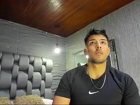 Snapshot of alangreek1 chatting on 11, 5, 2026 alangreek1 online show from 11, 5, 2026