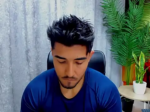Snapshot of alangreek1 chatting on 20, 5, 2026 alangreek1 online show from 20, 5, 2026