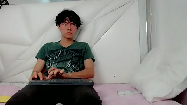 Shirowitheb online show from 9, 4, 2026