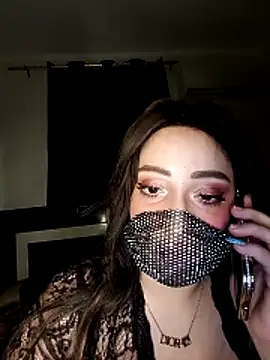 Snapshot of Lillylolo chatting on 12, 4, 2026 Lillylolo online show from 12, 4, 2026