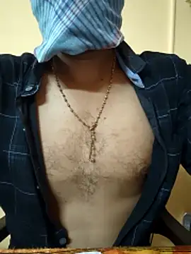 bullhottamil online show from 11, 4, 2026