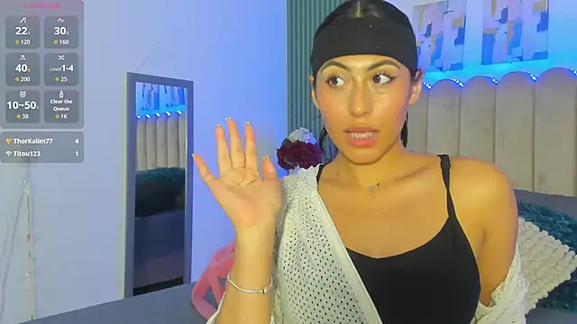 Snapshot of Layla_amirah chatting on 10, 5, 2026 Layla amirah online show from 10, 5, 2026