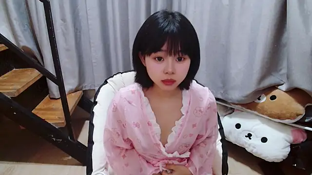 Snapshot of Betty-kim1 chatting on 14, 4, 2026 Betty-kim1 online show from 14, 4, 2026