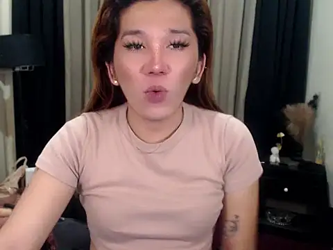 Snapshot of Precious_RoseDollxxx chatting on 13, 5, 2026 Precious RoseDollxxx online show from 13, 5, 2026
