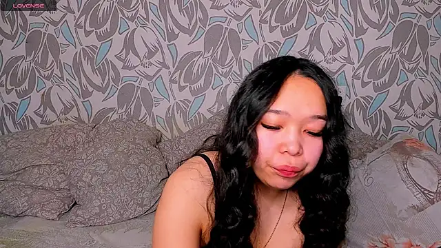 Zlata lee online show from 3, 6, 2026