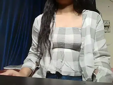 Snapshot of its-sofiya chatting on 11, 4, 2026 its-sofiya online show from 11, 4, 2026