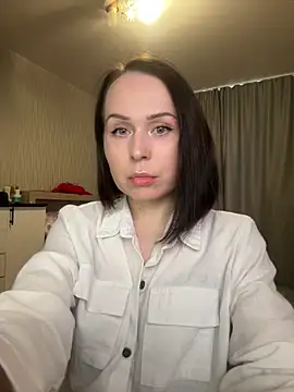 Snapshot of Hopefully_ chatting on 8, 5, 2026 Hopefully online show from 8, 5, 2026