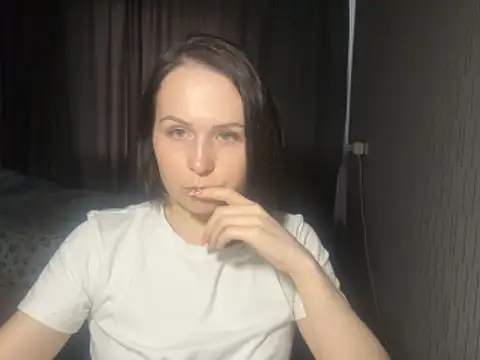 Snapshot of Hopefully_ chatting on 28, 5, 2026 Hopefully online show from 28, 5, 2026