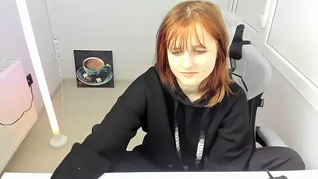 Snapshot of GoldenKiss chatting on 18, 5, 2026 GoldenKiss online show from 18, 5, 2026