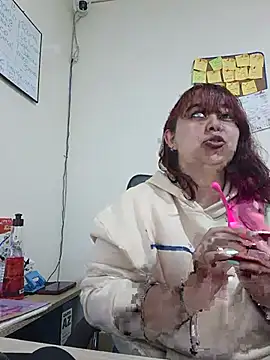 Snapshot of AliceScoot_ chatting on 15, 6, 2026 AliceScoot online show from 15, 6, 2026