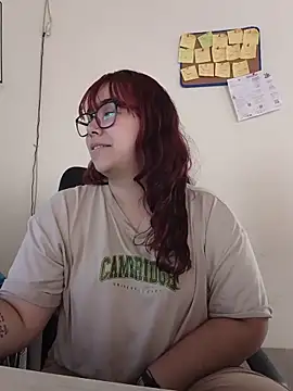 Snapshot of AliceScoot_ chatting on 22, 6, 2026 AliceScoot online show from 22, 6, 2026