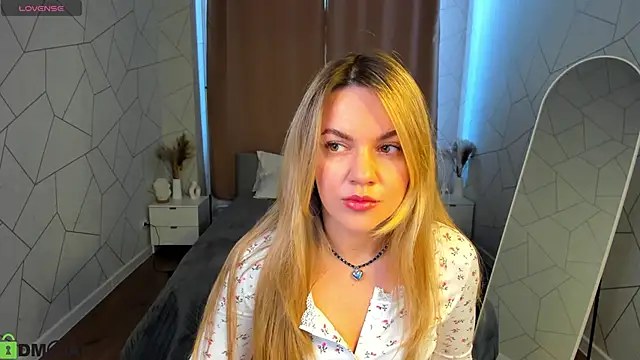 Snapshot of Jennifer_Perezz chatting on 23, 4, 2026 Jennifer Perezz online show from 23, 4, 2026